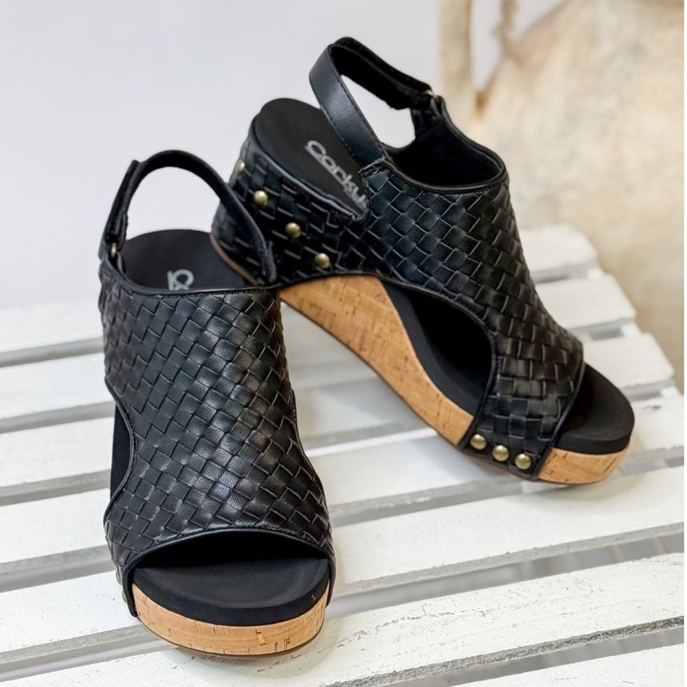 Corkys Carley size 8 Black Woven Cork Wedge Sandals